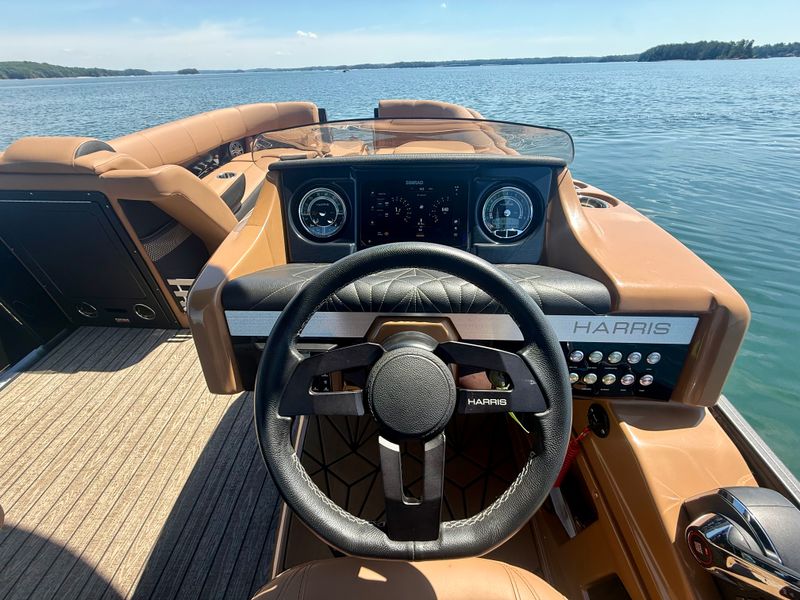 Boat Image 25