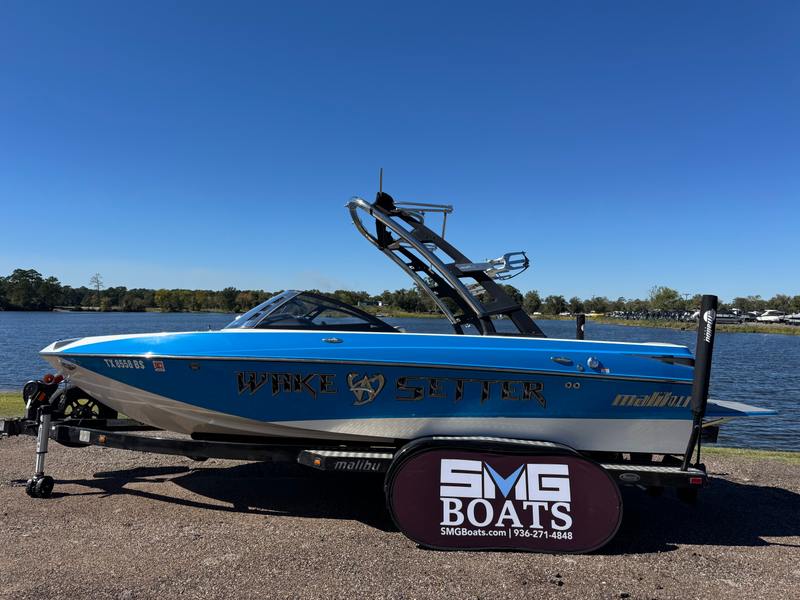 2012 Malibu Wakesetter 20 VTX