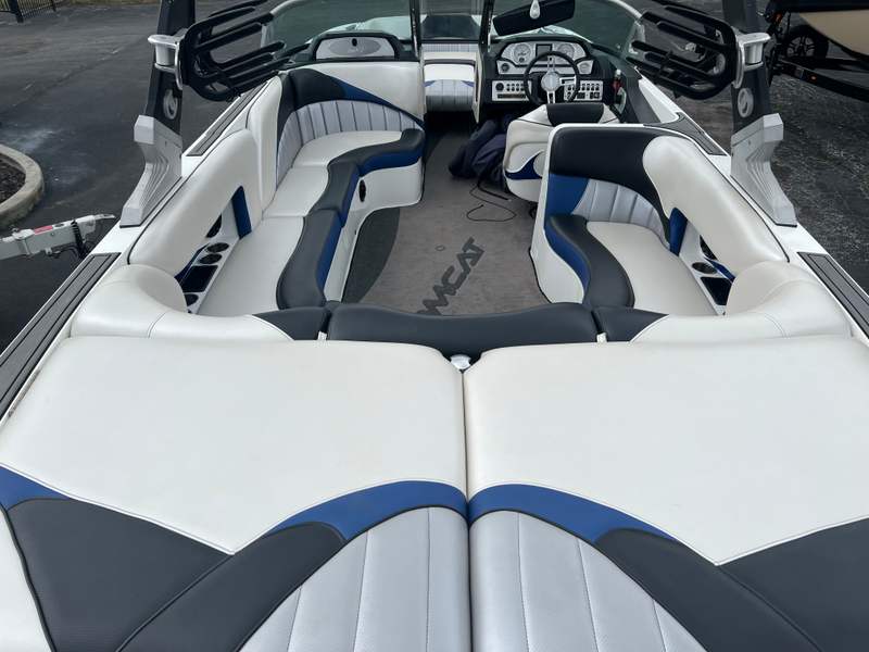 Boat Image 10