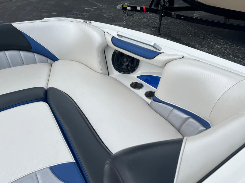 Boat Image 17