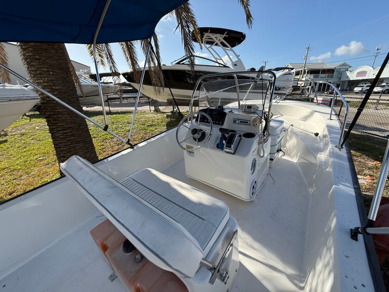 Boat Image 10
