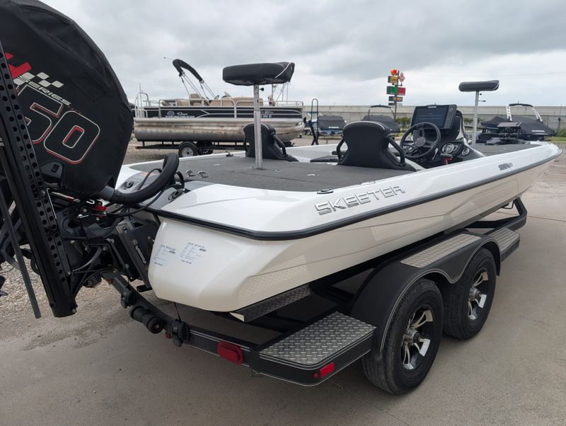 Boat Image 7