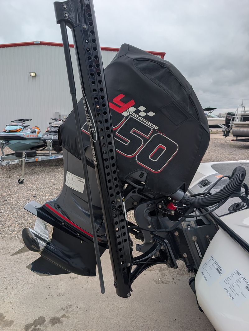 Boat Image 11