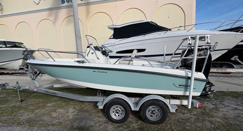 2018 Boston Whaler 180 Daulntless