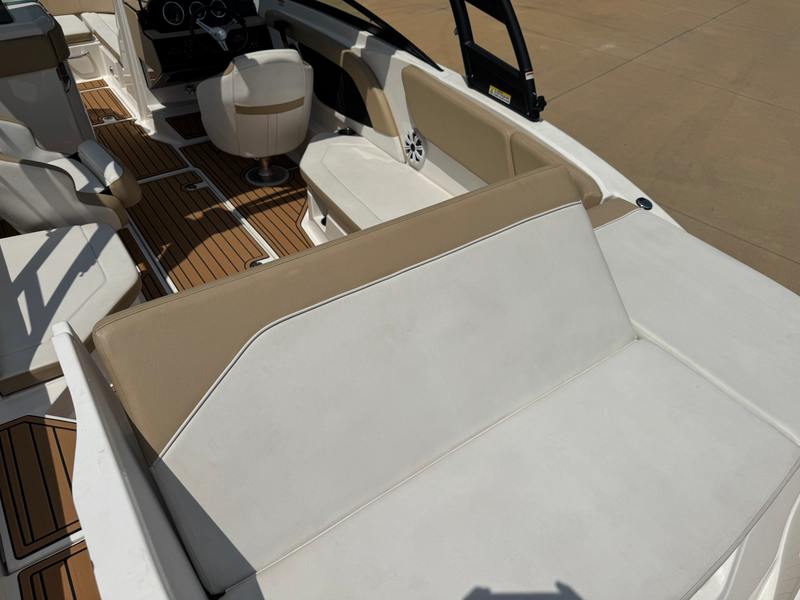 Boat Image 8